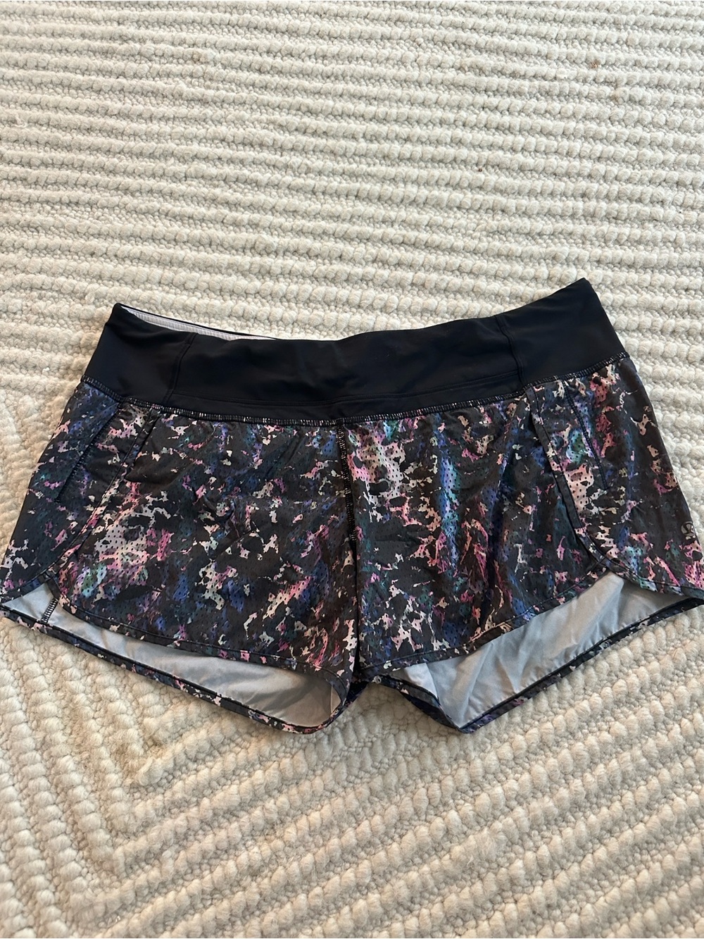 Lululemon Women’s Black Multi-Color Athletic Running Shorts